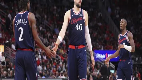 英超第二轮狼队1-0热刺 阿里点球建功球队联赛连胜延续