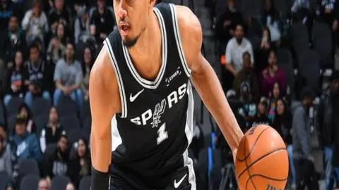 国产galgame销量百万，续作售价18888元遭热议